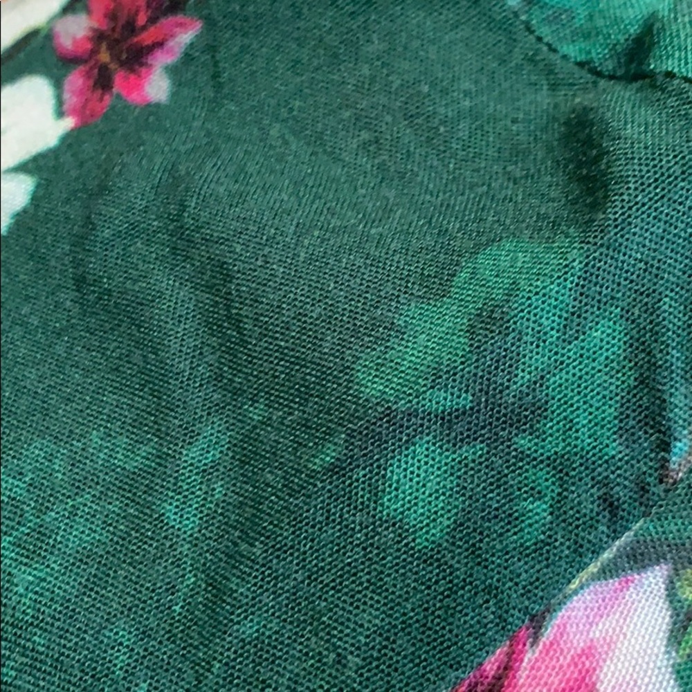 Green Ruffled Midi Dress - Picture 5 of 7